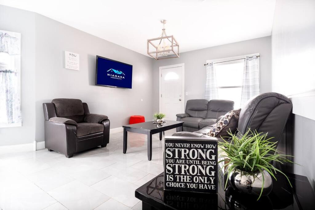 Comfy 4Br, 1 Bath Near The Falls & Casino Niagara Falls Ngoại thất bức ảnh