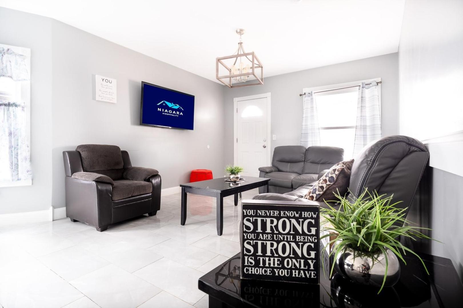 Comfy 4Br, 1 Bath Near The Falls & Casino Niagara Falls Ngoại thất bức ảnh